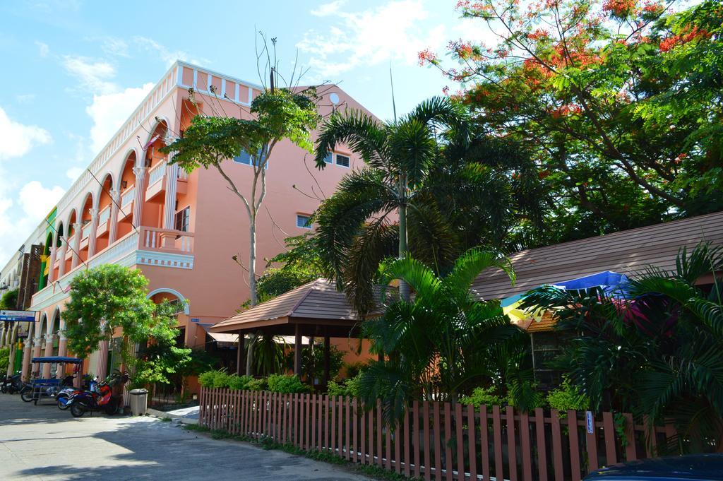 La Paillote Guest House 라용 외부 사진
