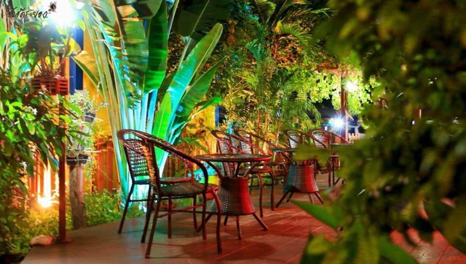 La Paillote Guest House 라용 외부 사진