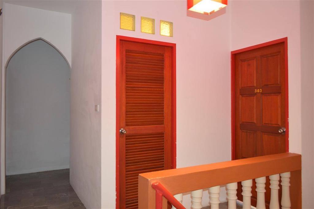 La Paillote Guest House 라용 외부 사진